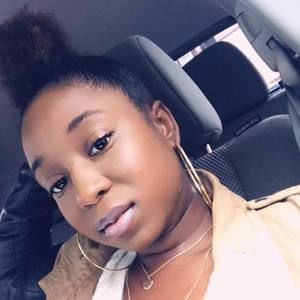 Meet your Posher, Janay